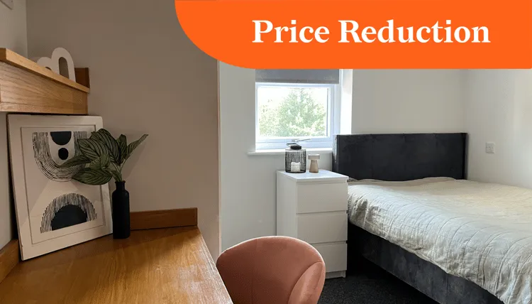 Flat 9, Lord Tennyson House, 72 Rasen Lane, Lincoln, Lincolnshire, LN1 3HD - Thumbnail 1